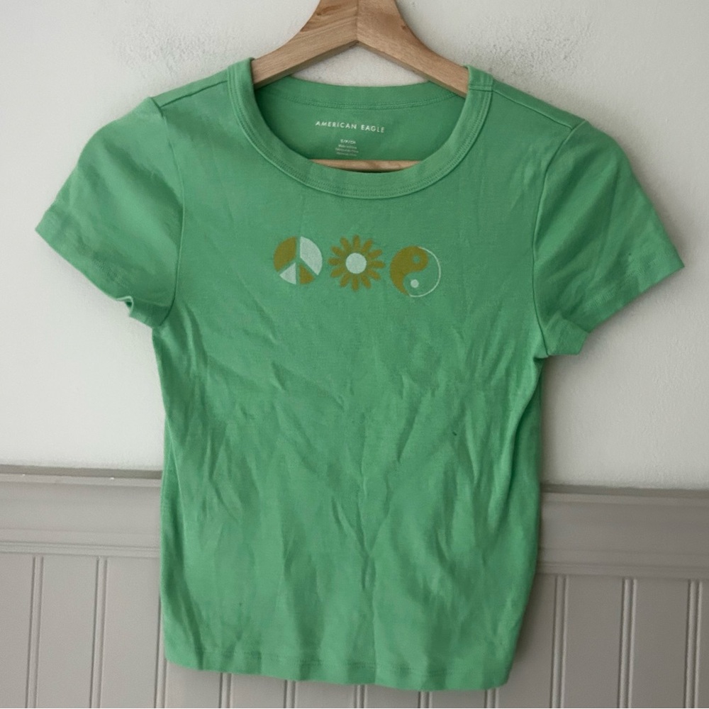 American Eagle Outfitters Small Peace Crop Green T-Shirt